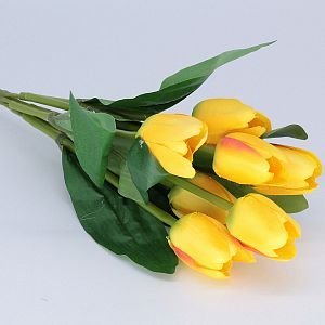 Trs látkových tulipánů 7 květů