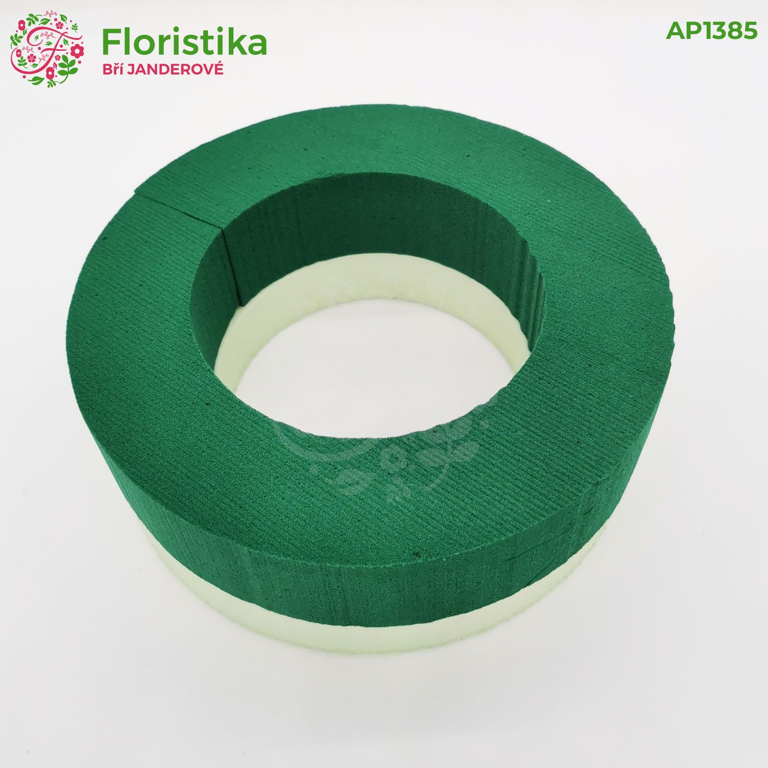 Kruh s aranžovacou hmotou na živé kvety a podkladom z tvrdeného polystyrénu